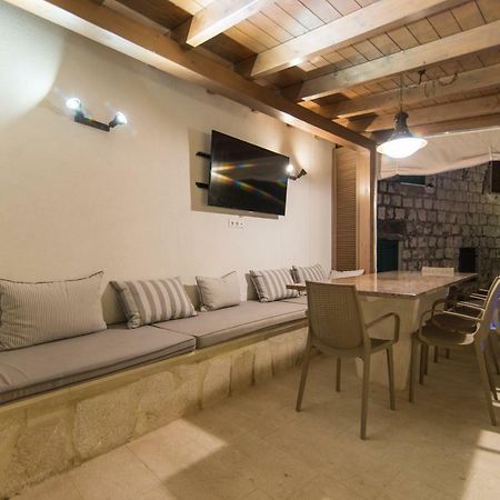 Villa Hurem โตรกีร์ ภายนอก รูปภาพ