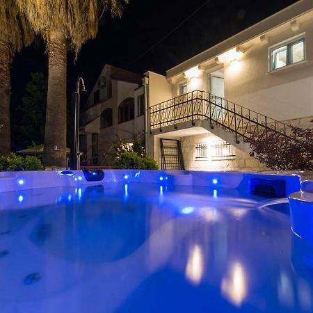 Villa Hurem โตรกีร์ ภายนอก รูปภาพ